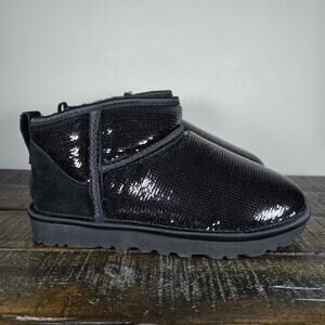 NEW UGG Classic Mini Mirror Ball Womens Size 6 Slip On Shoes Boots Black